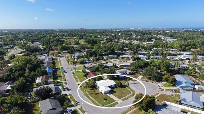Aerial view showing proximity to South Siesta Key