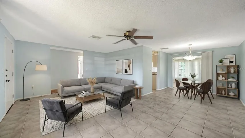 Staged Living & Staged Dining Room