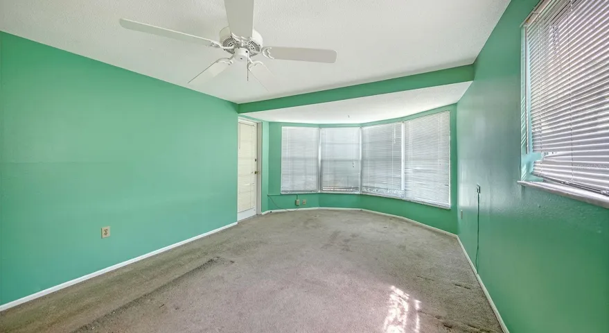 Un-staged Primary Bedroom