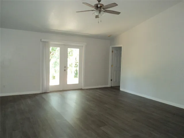 Massive family room with french door entry - blinds open