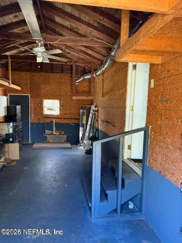 Shed / Laundry
