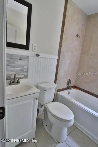 2nd Bathroom