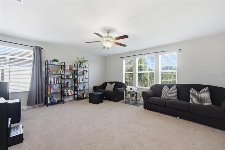 Large Bonus Room
