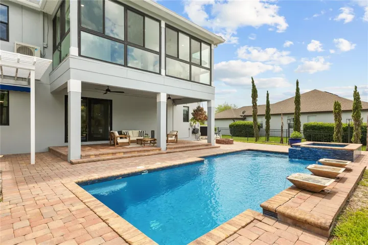 Pool & Patio
