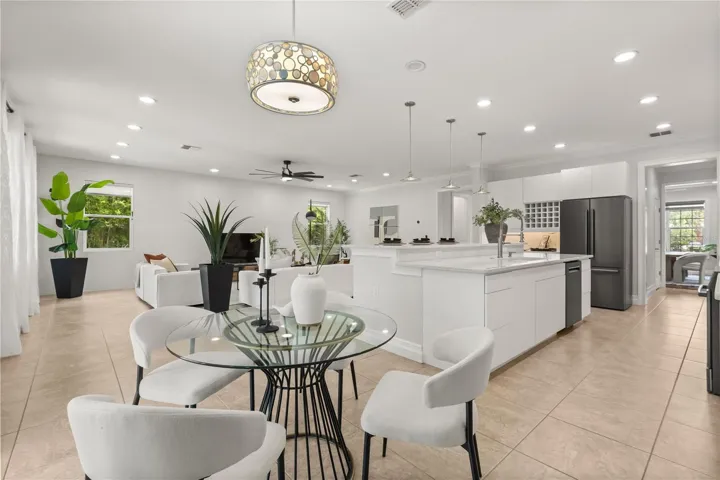 Dinette | Kitchen