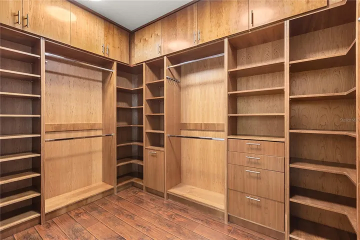 Primary Walk in Closet