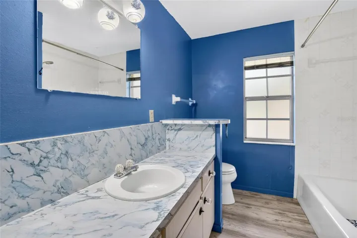 Hall Bathroom - Bath 2
