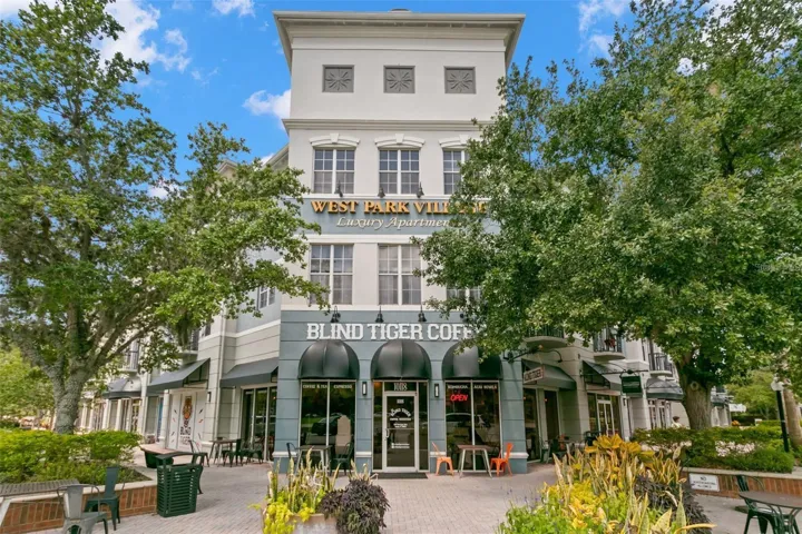 Westpark Village shops