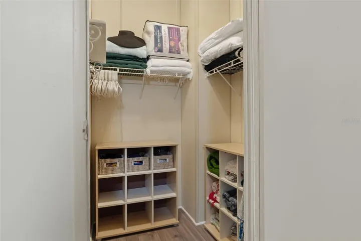 Walk in Closet