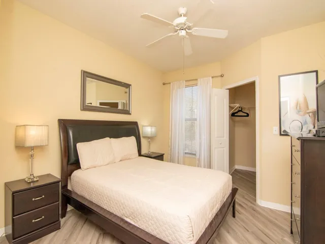 2nd Bedroom w/ Walk Closet and Direct Access to 2nd Full Bathroom