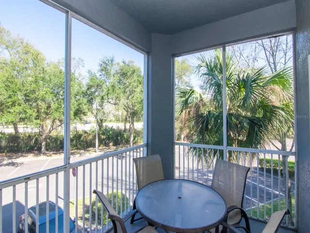 Screened Lanai w/ Storage Unit