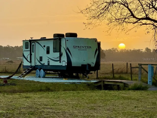 RV Not Inclded In Sale