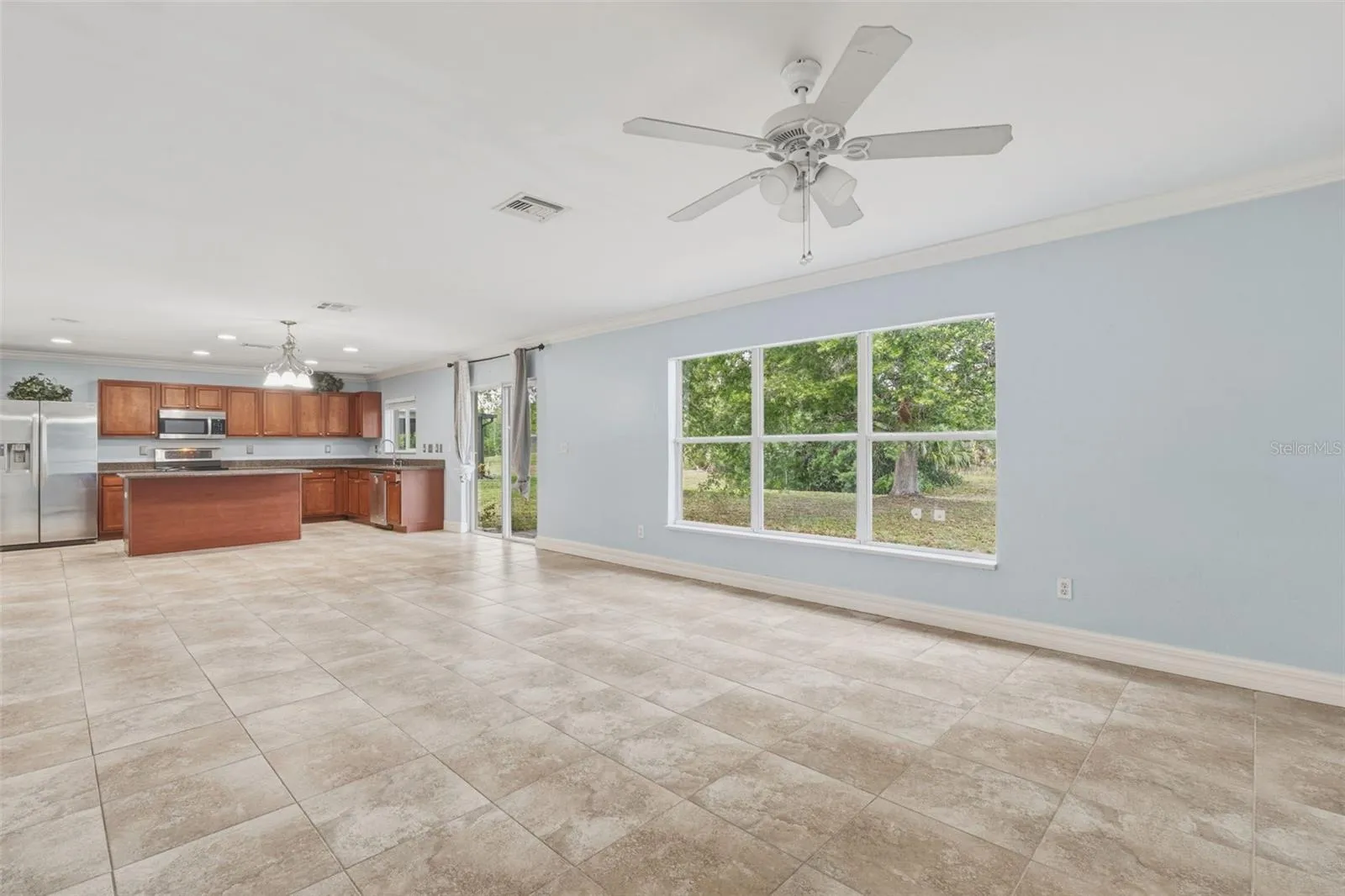 Great Room/Dinette/Kitchen