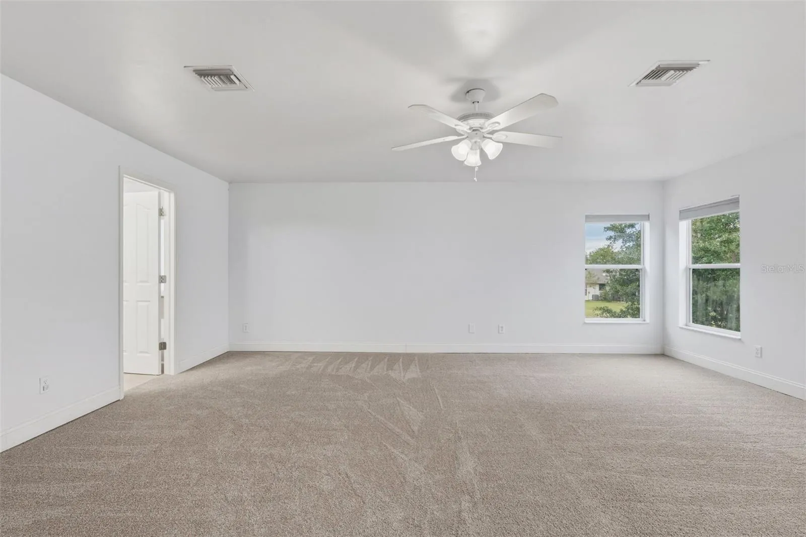 Upstairs Primary Bedroom