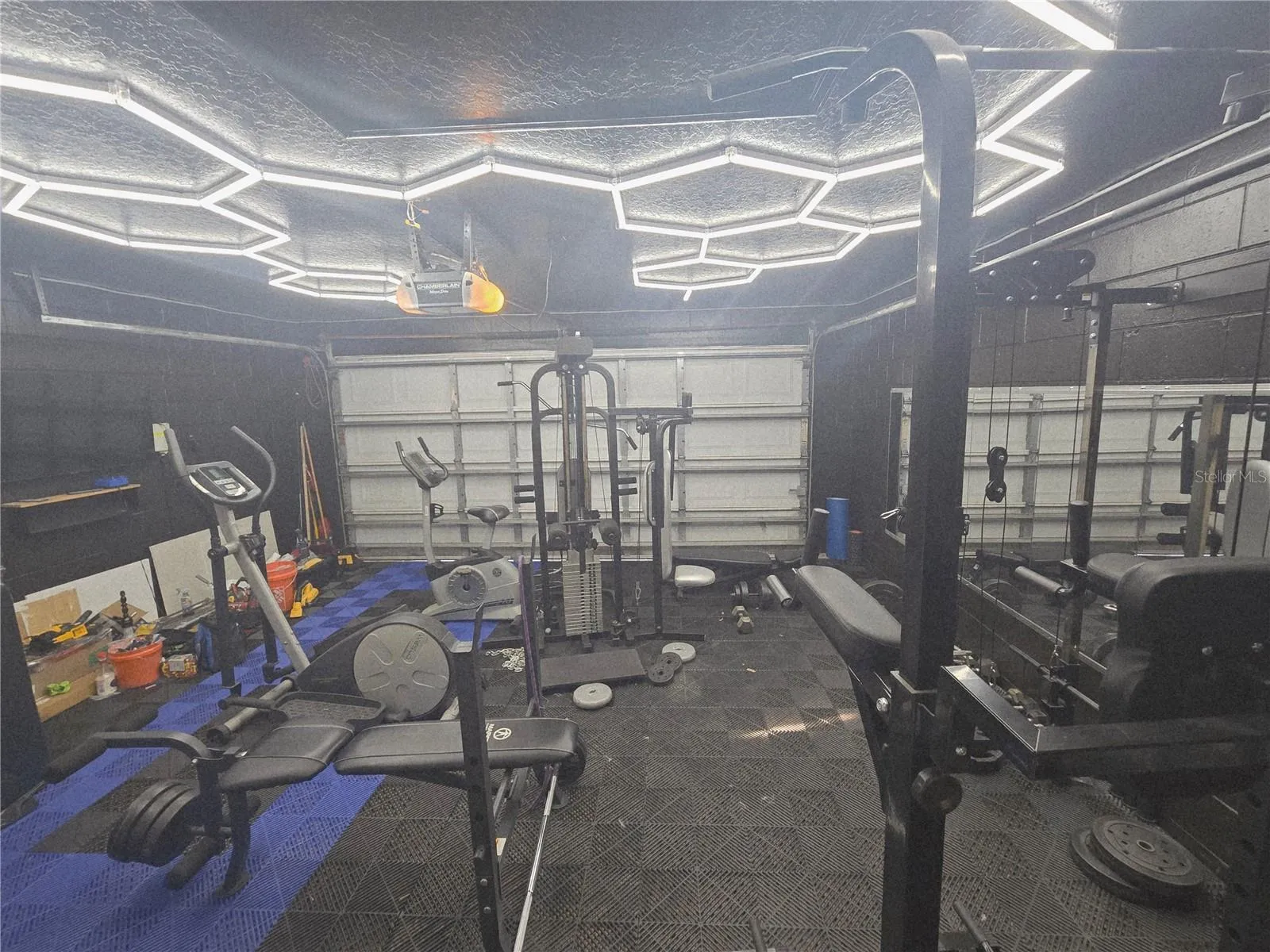 Garage / in home gym