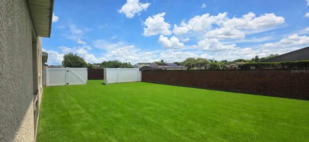 Side yard