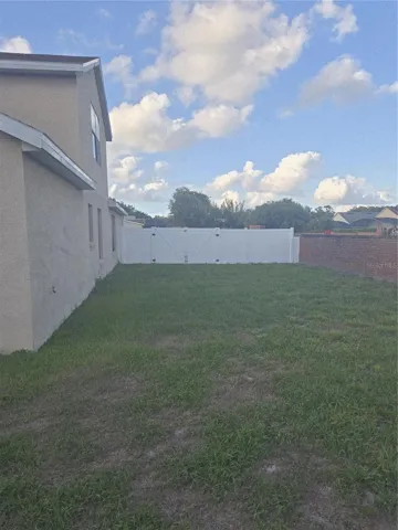 side yard