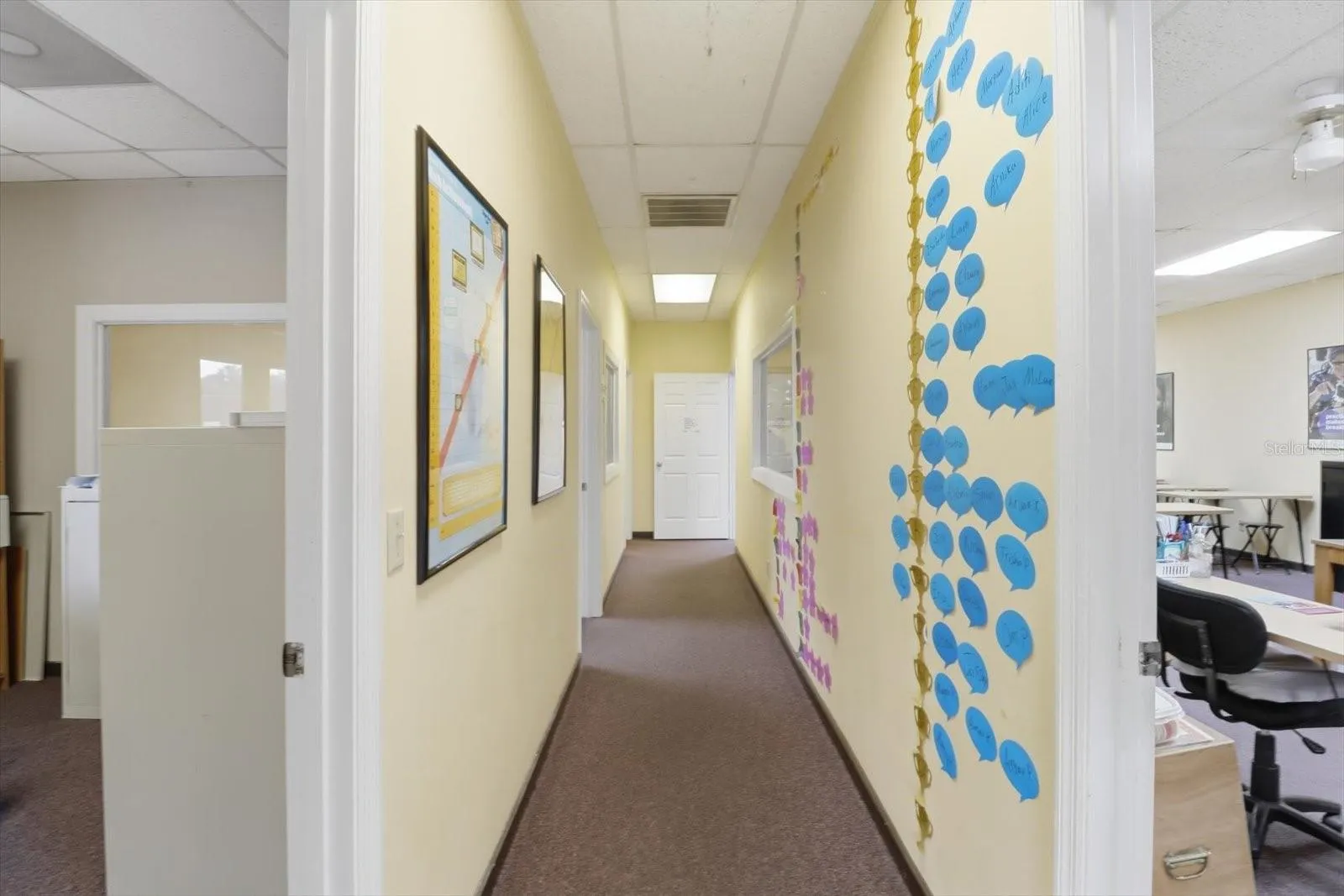 Center Hallway to all the Rooms