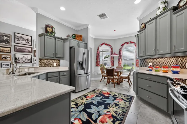 Kitchen and Dinette