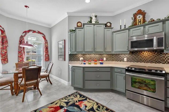 Kitchen and Dinette