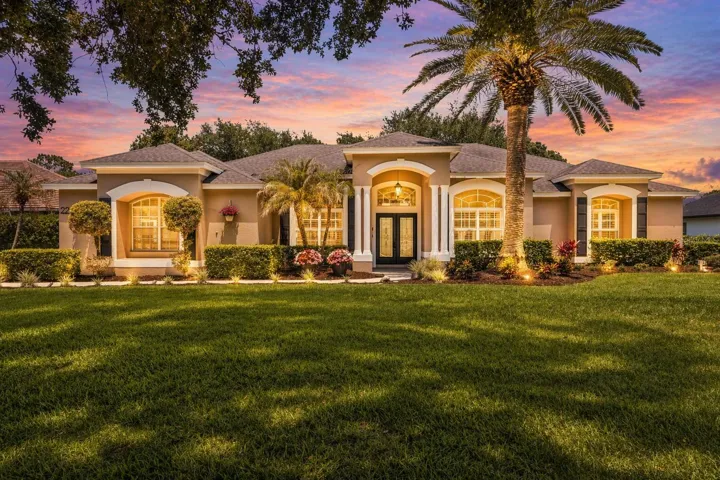 FRONT OF HOME TWILIGHT GLOW ADDED