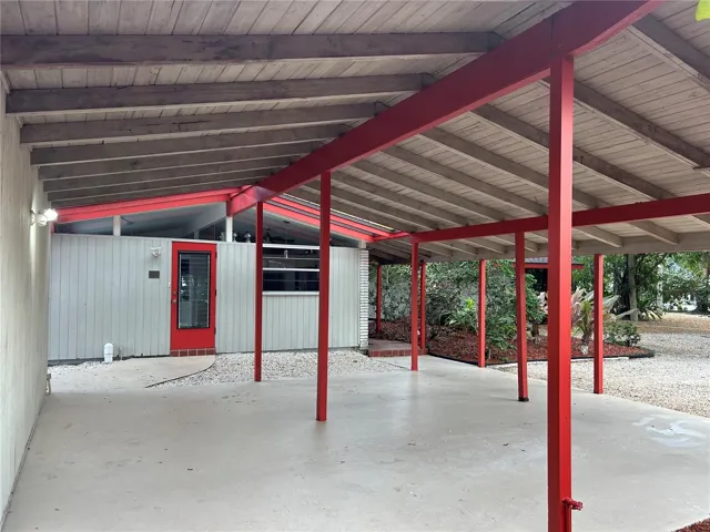 3 carport