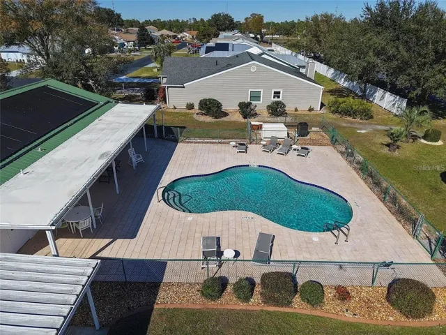 pool