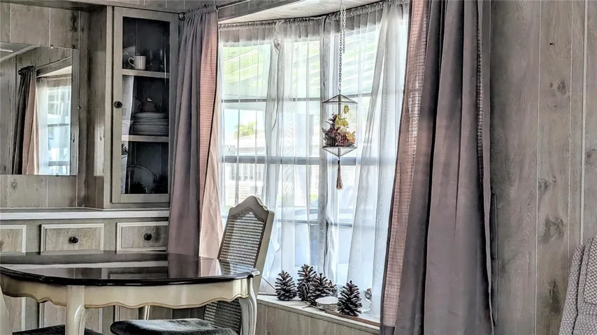 Gorgeous Bay Window