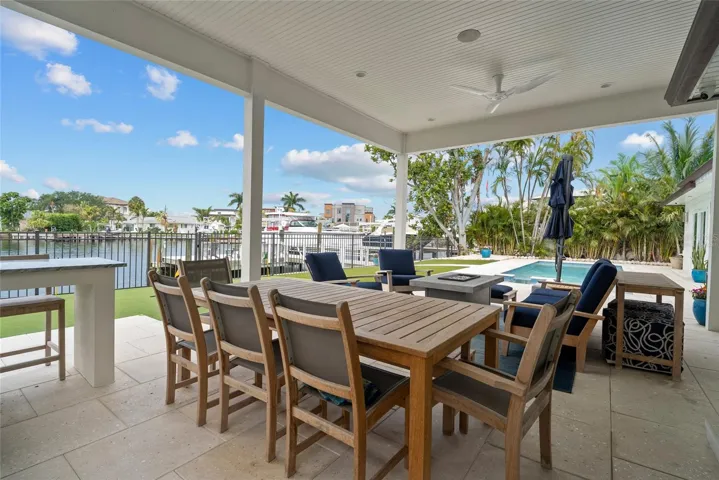 Covered patio w/outdoor kitchen & surround sound, virtually staged