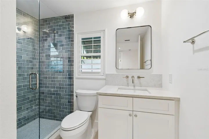 guest suite bath