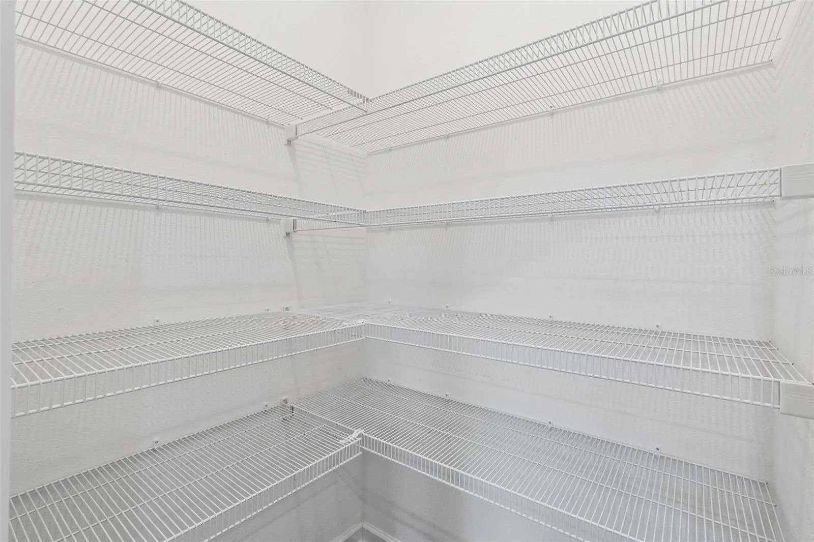 Walk in pantry