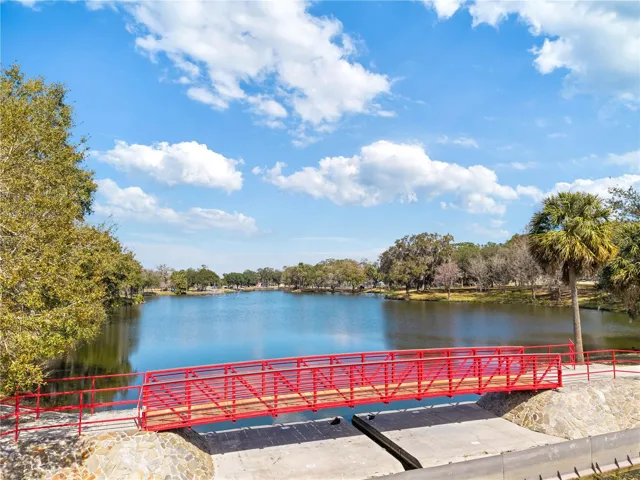 Tuscawilla Park