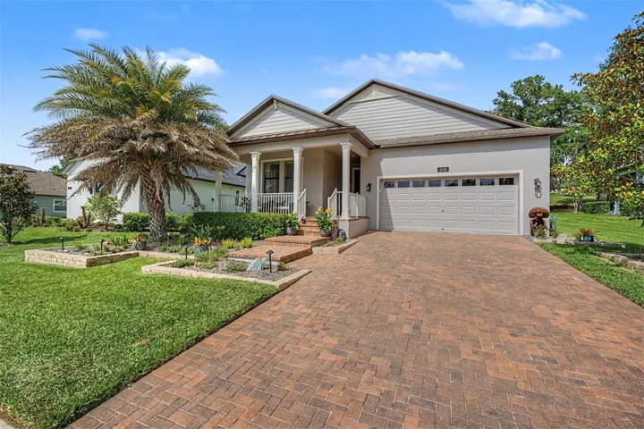 Great Curb Appeal on this UPGRADED Golf course home!