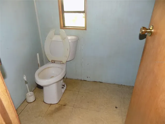 1170