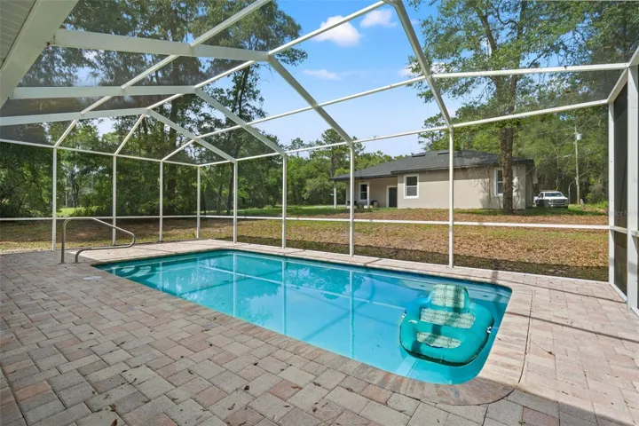 Screened in Pool Deck