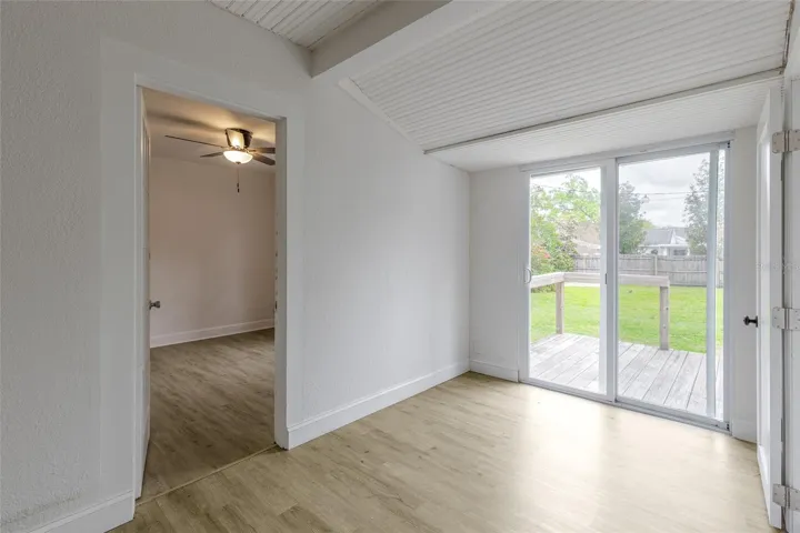 Kitchenette/Backyard Access