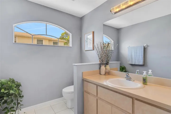 2nd floor half bath/laundry