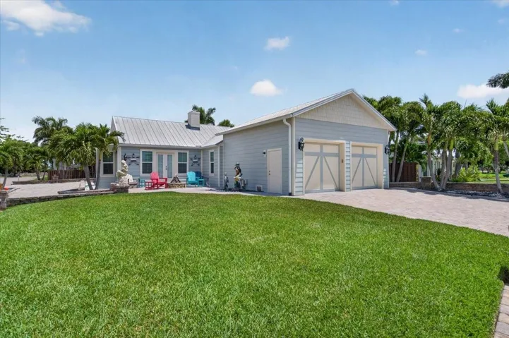 216 Sunrise Drive | Nokomis, FL 34275