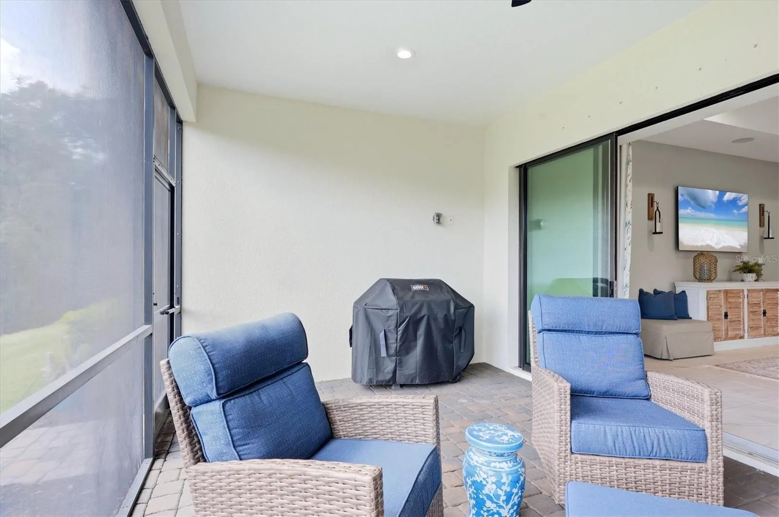 SUPER private rear oasis