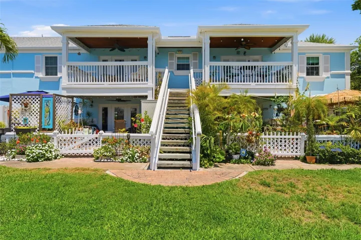 144 Pompano Dr Se A