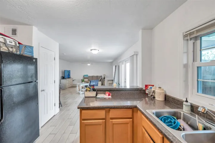 121 Seahorse dr se A