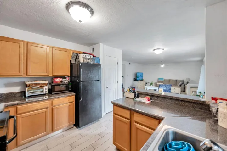 121 Seahorse dr se A