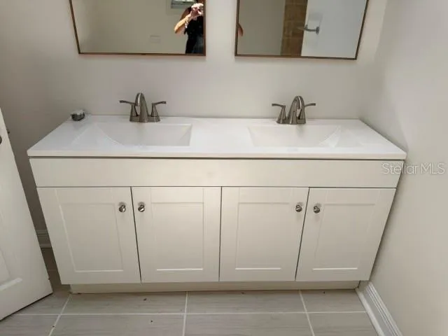 1170