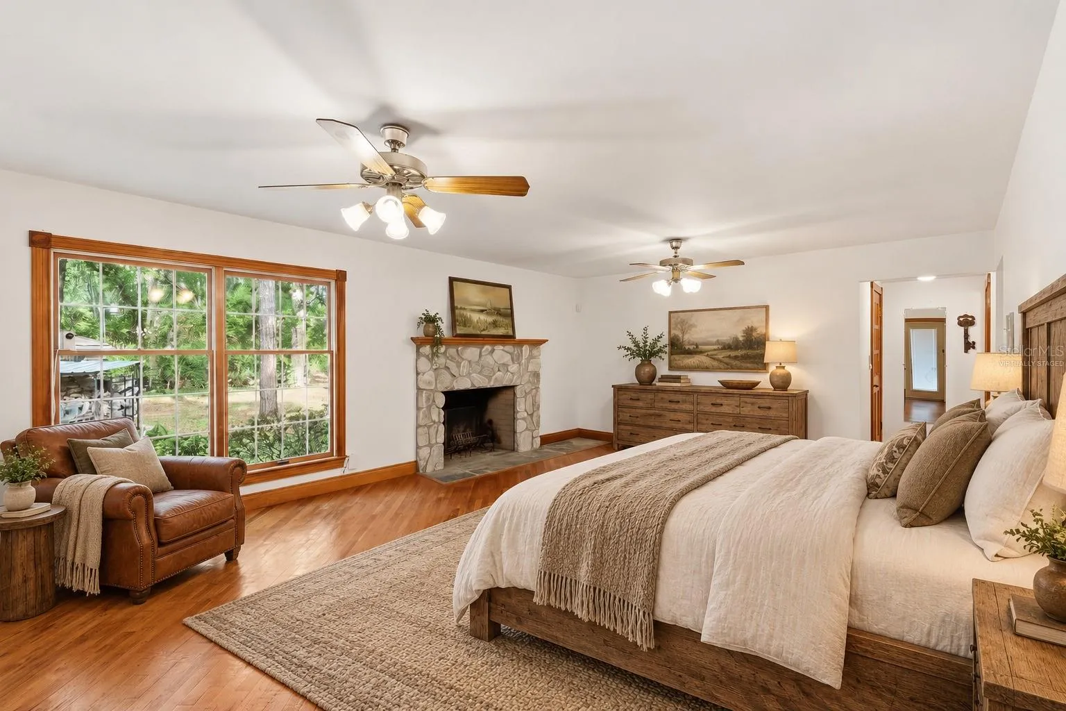 *Virtually staged to depict how the second living area could easily be turned into a bedroom.
