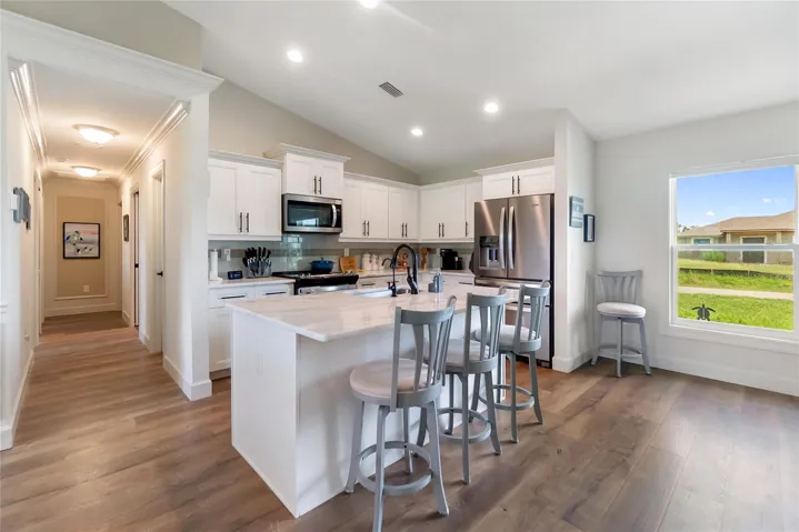 Kitchen with Island