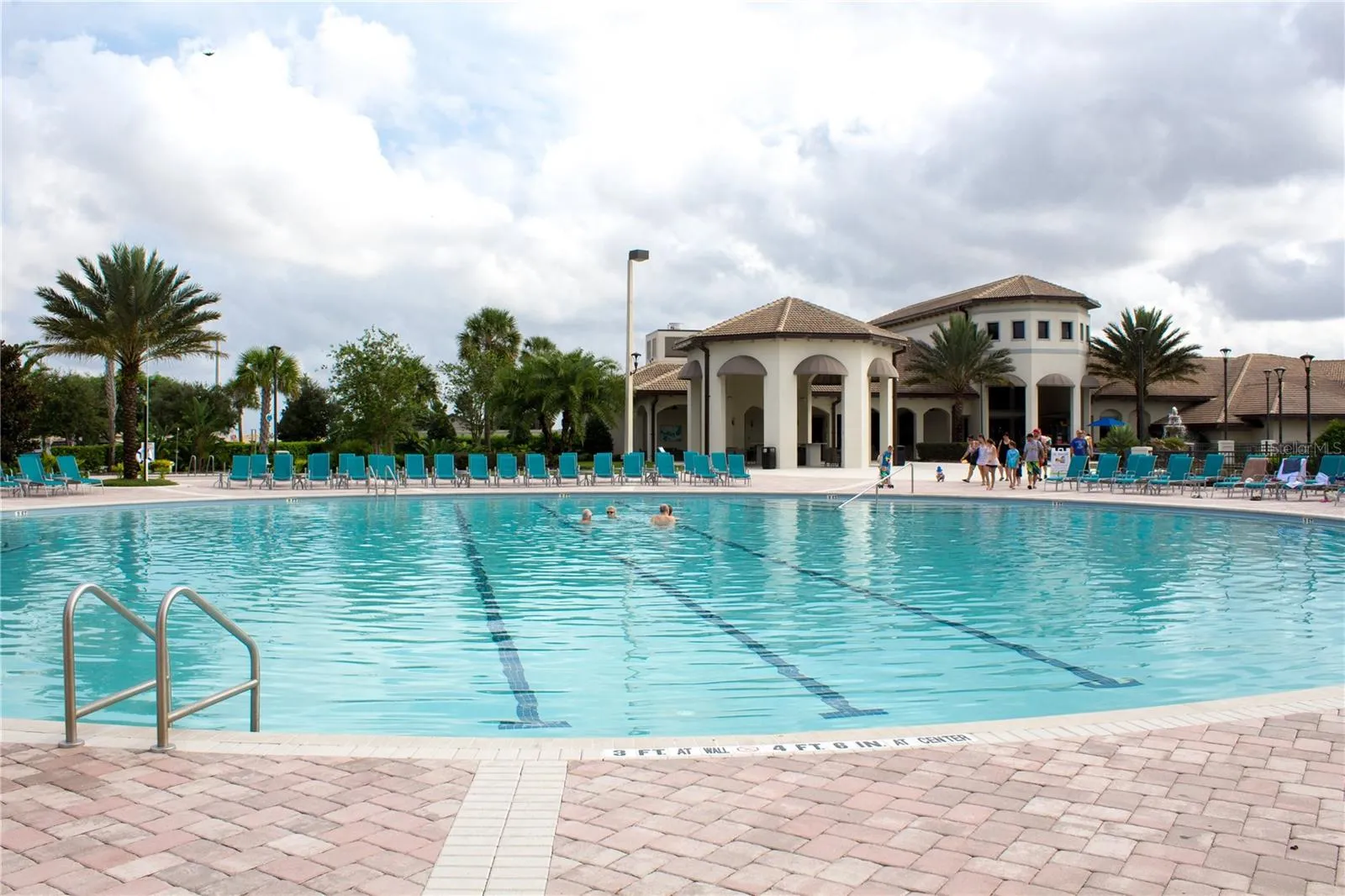 Oasis Club House