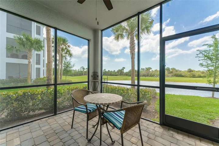 First floor, corner unit