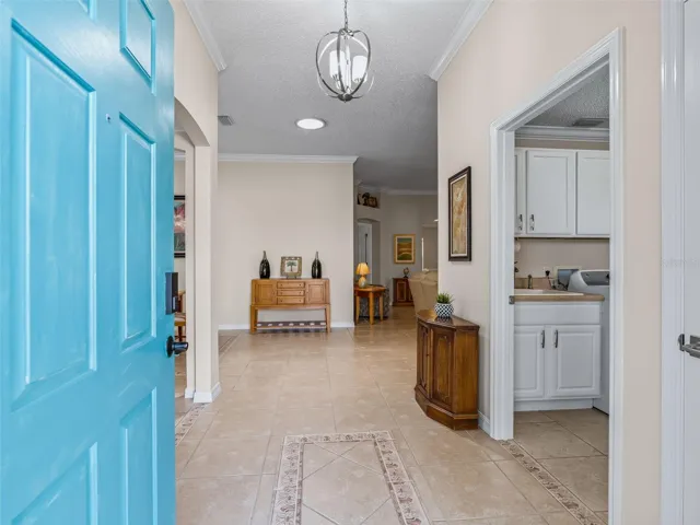 Foyer 1