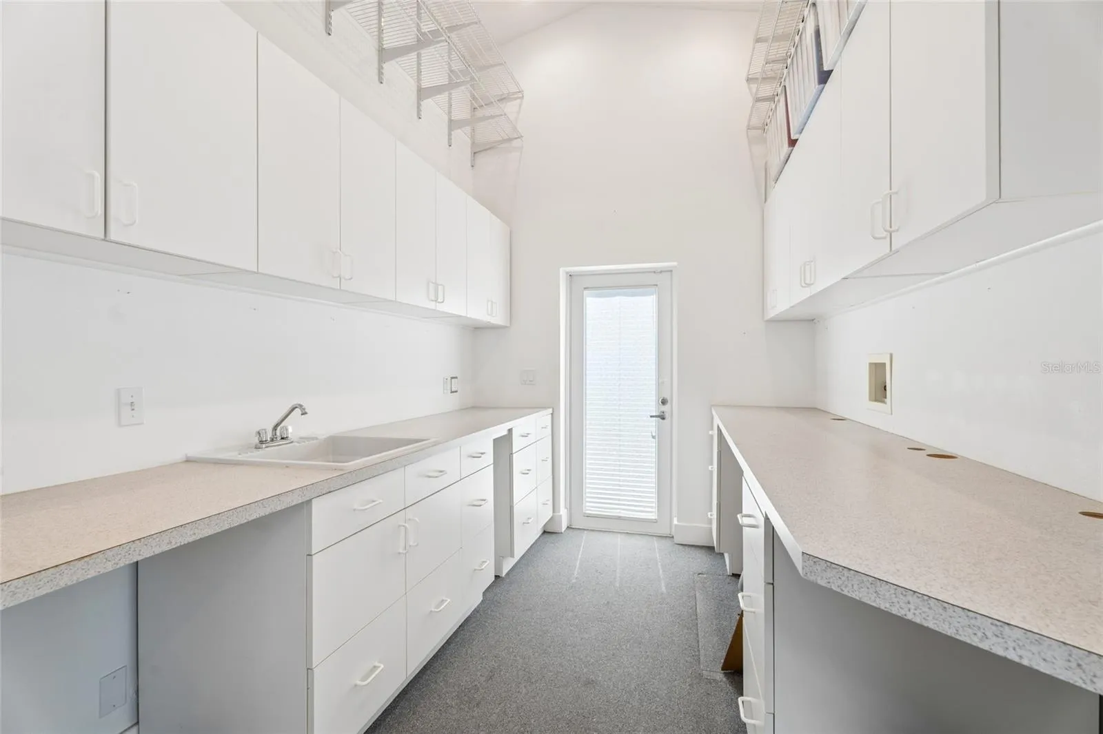 Kitchen/Office