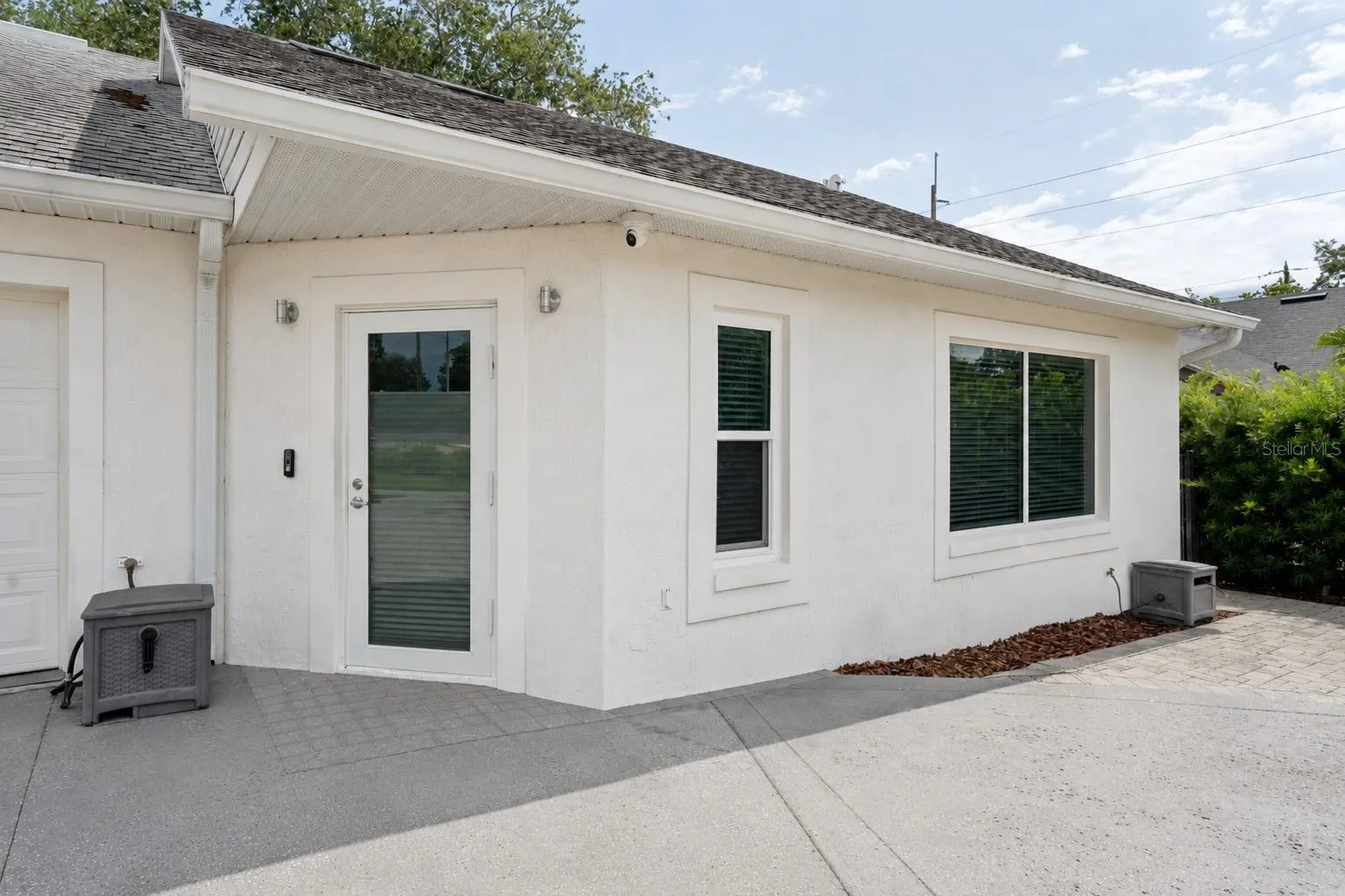 Apartment Private Entrance